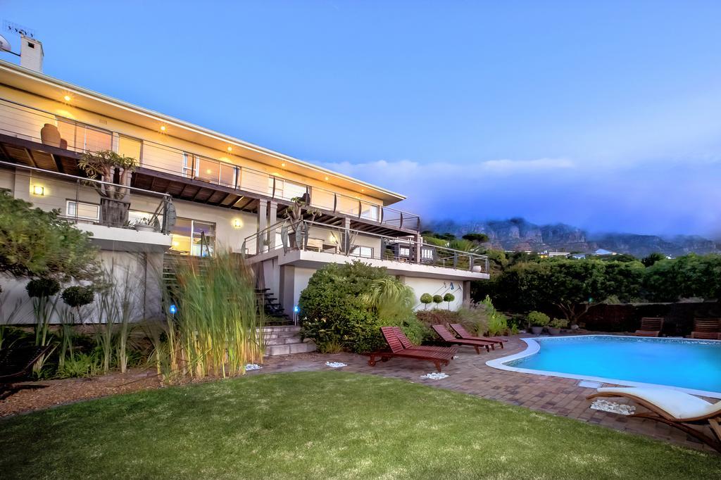 Готель Atholl House Camps Bay Екстер'єр фото
