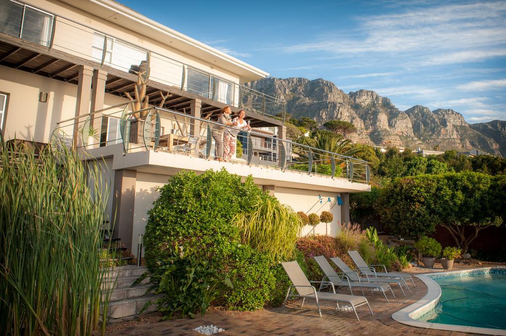Готель Atholl House Camps Bay Екстер'єр фото